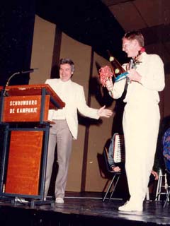 Overdracht dirigeerstokje