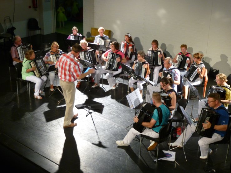 Slotconcert oude schouwburg De Kampanje