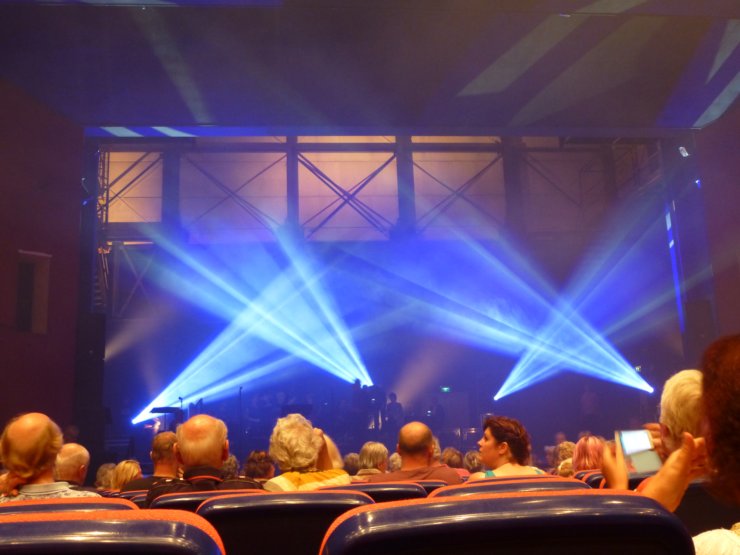 Slotconcert oude schouwburg De Kampanje