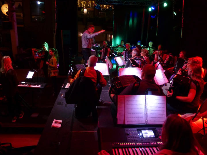 Accordeonola en SYA in Hotel Den Helder