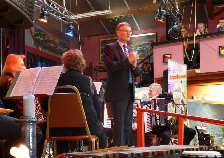 Accordeonola in Keesschuur Anna Paulowna