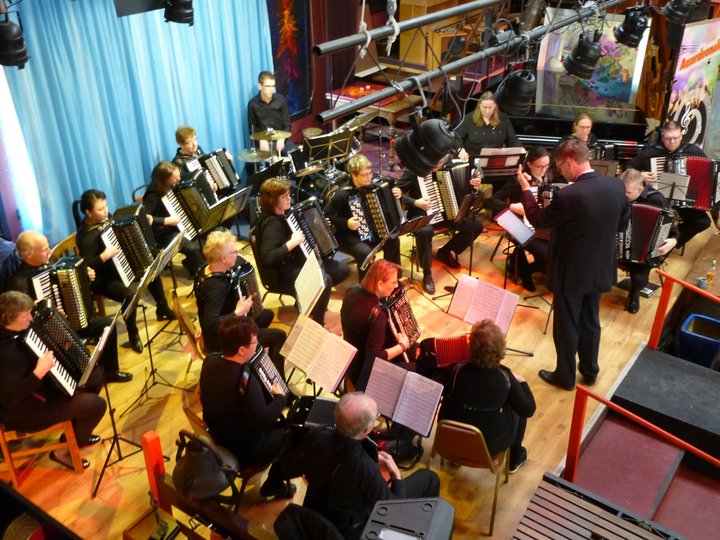 Accordeonola in Keesschuur Anna Paulowna