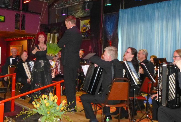 Accordeonola in Keesschuur Anna Paulowna